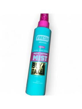Fresh skin lab 2-1 Aloe Vera dewy facial setting mist from Korea !